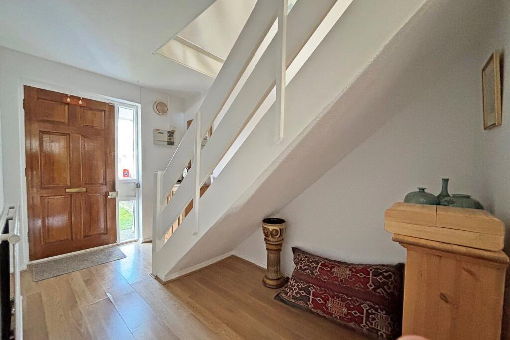 Additional image 6 of Holmdene Close, Beckenham, BR3