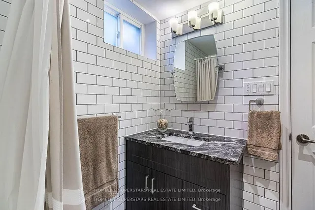 Additional image 32 of 20 Beechwood Cres