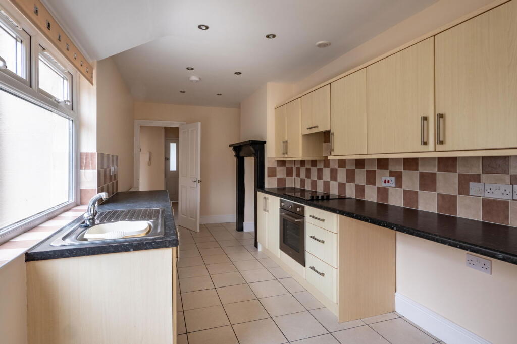 Additional image 7 of Somerset Road, Frome, BA11 1HB