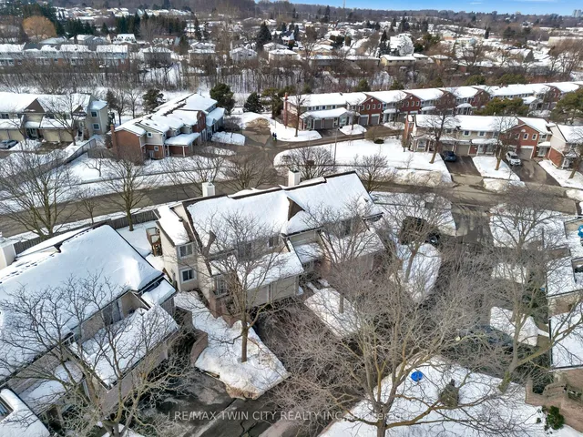 Additional image 26 of 205 Highland Cres Unit 8