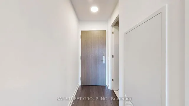 Additional image 7 of 39 Roehampton Ave Unit 2304