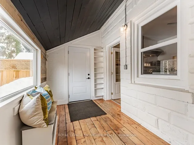 Additional image 21 of 41 Thyra Ave