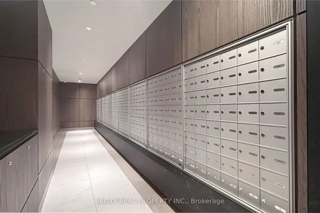 Additional image 17 of 20 Inn On The Park Dr Unit 833