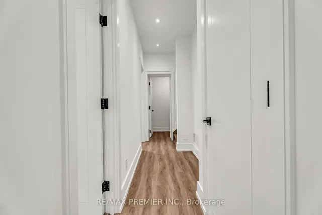 Additional image 24 of 5 Wadsworth Blvd