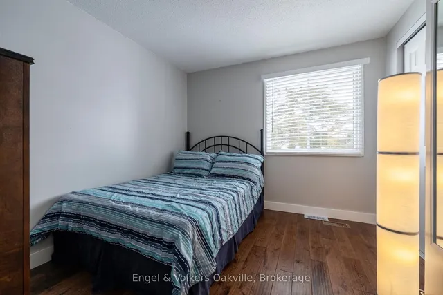 Additional image 22 of 1 Geraldine Crt