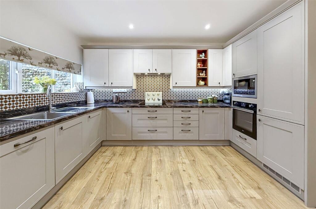 Additional image 5 of Western Road, Littlehampton, West Sussex