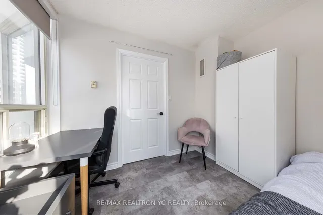 Additional image 30 of 30 Greenfield Ave Unit 514