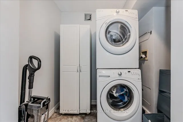 Additional image 27 of 18 Holborn Crt Unit 102