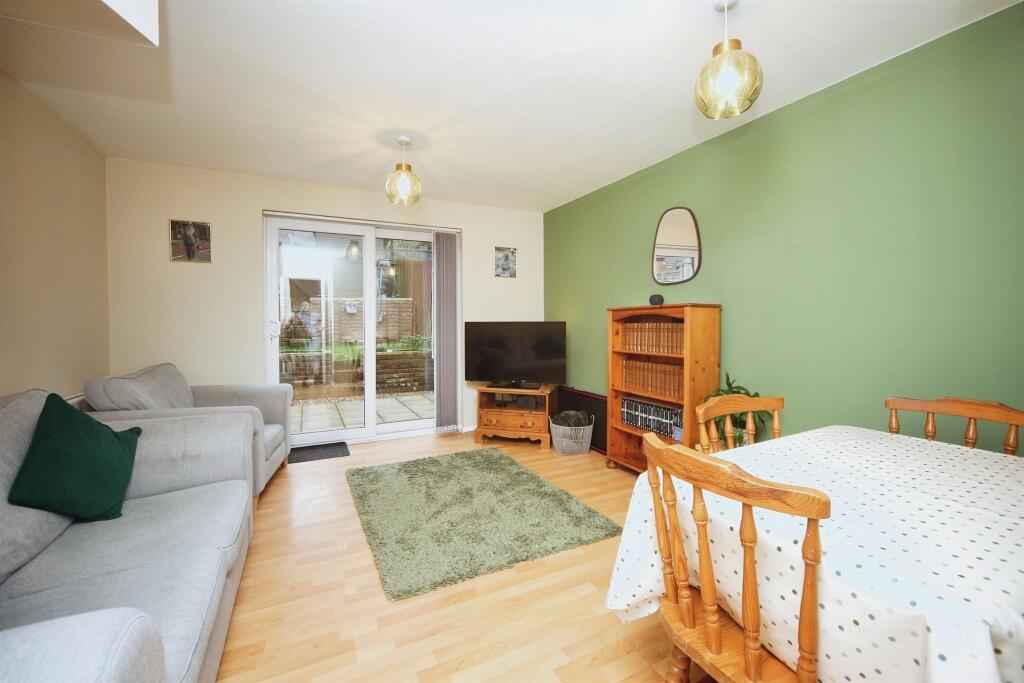 Additional image 8 of Bengrove Close, Redditch