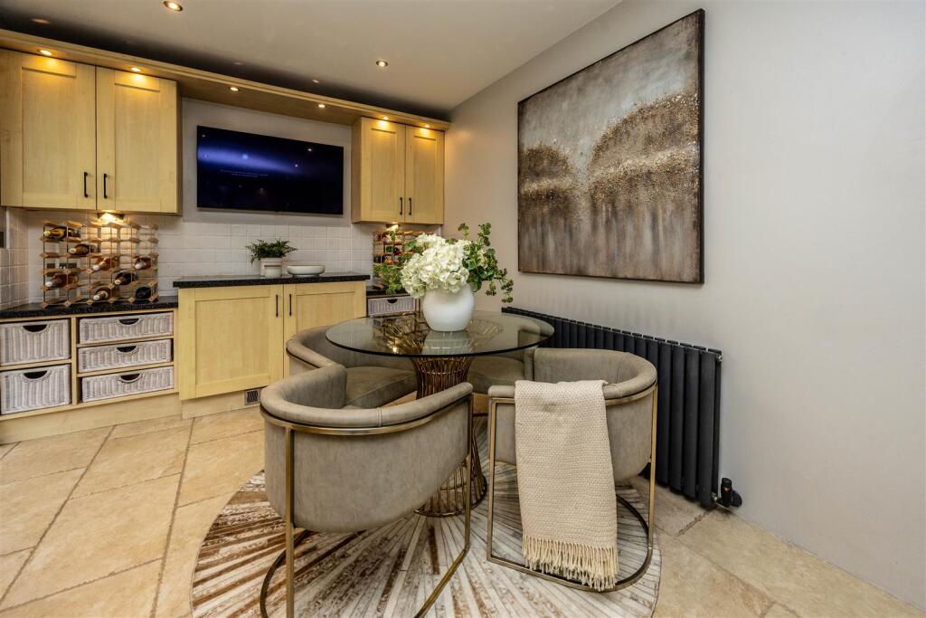 Additional image 7 of Coniston Avenue, Queensbury, Bradford