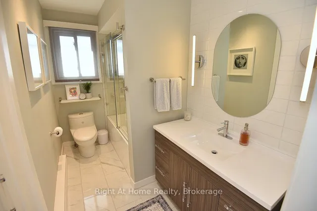 Additional image 38 of 672 Montego Cres