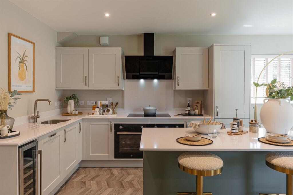 Additional image 2 of Off Dancing Lane, Wincanton