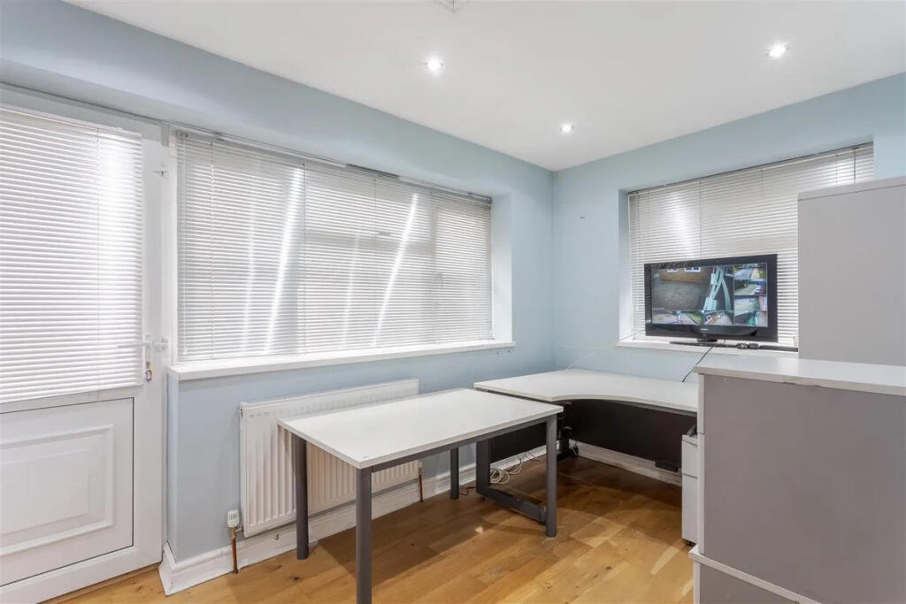 Additional image 10 of Antringham Gardens, Birmingham, B15