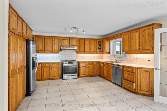 Additional image 10 of 599 Glencairn Ave