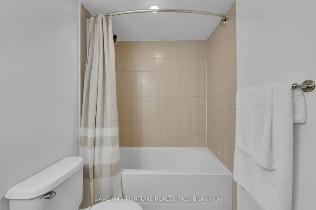 Additional image 35 of 9 George St Unit 2207