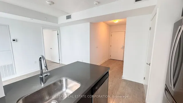 Additional image 6 of 50 Wellesley St Unit 2811