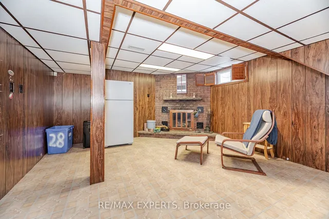 Additional image 32 of 28 Traverston Crt