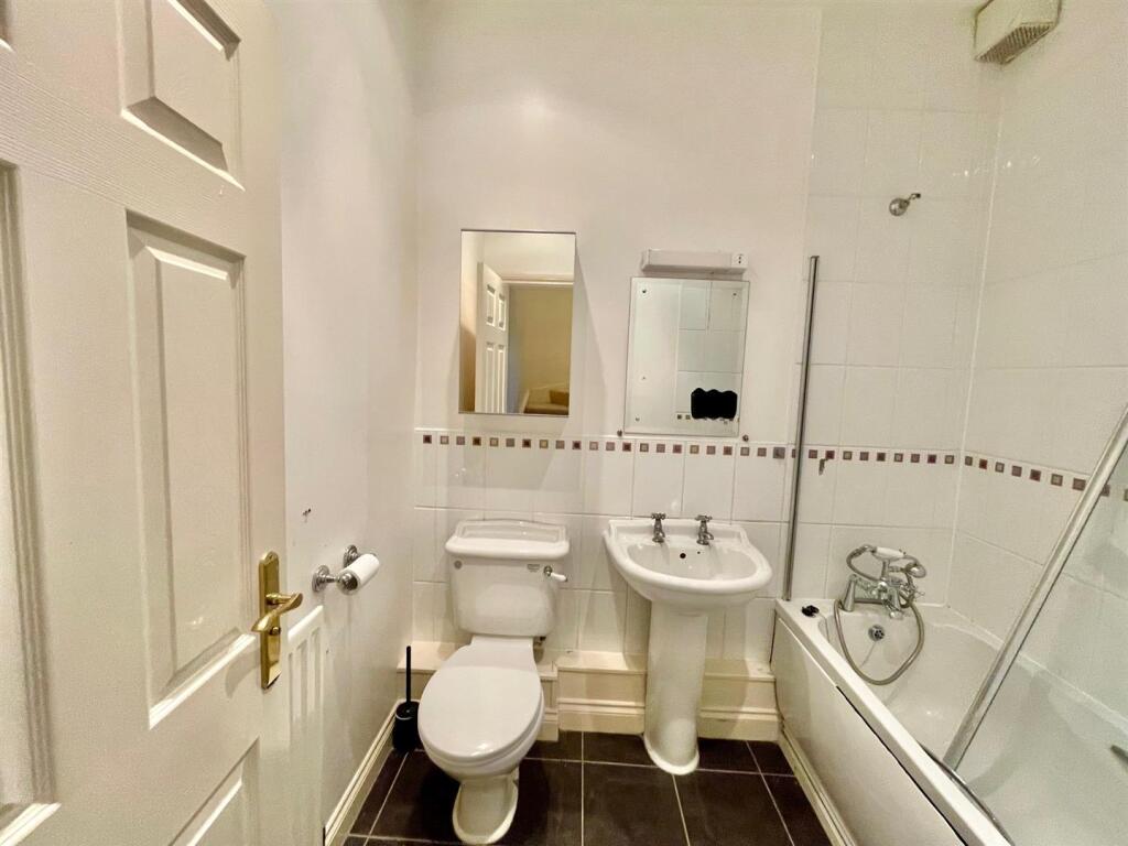 Additional image 6 of Mosquito Way, Hatfield