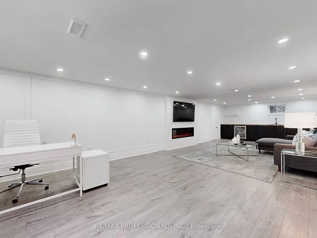 Additional image 23 of 11 Benbow Rd