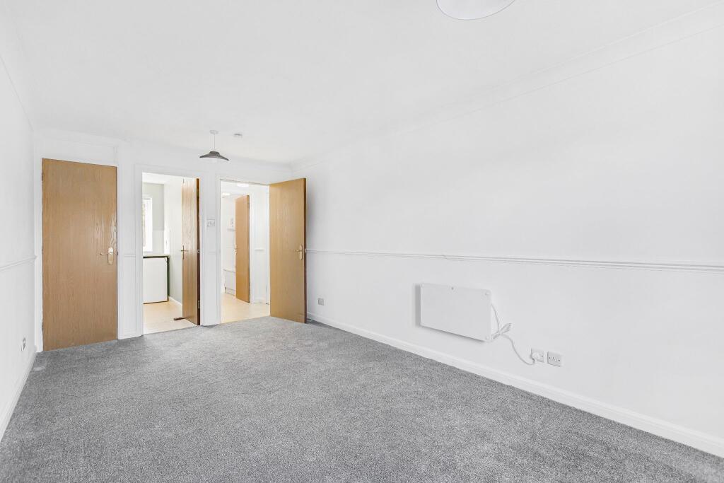 Additional image 3 of Walsingham Close, Hatfield, AL10