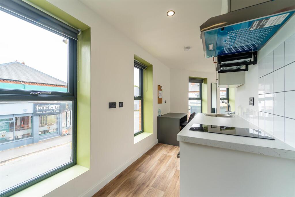 Additional image 2 of Pershore Road, Stirchley, B30