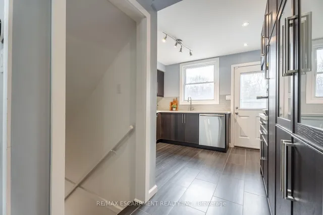 Additional image 14 of 15 Eastvale Pl