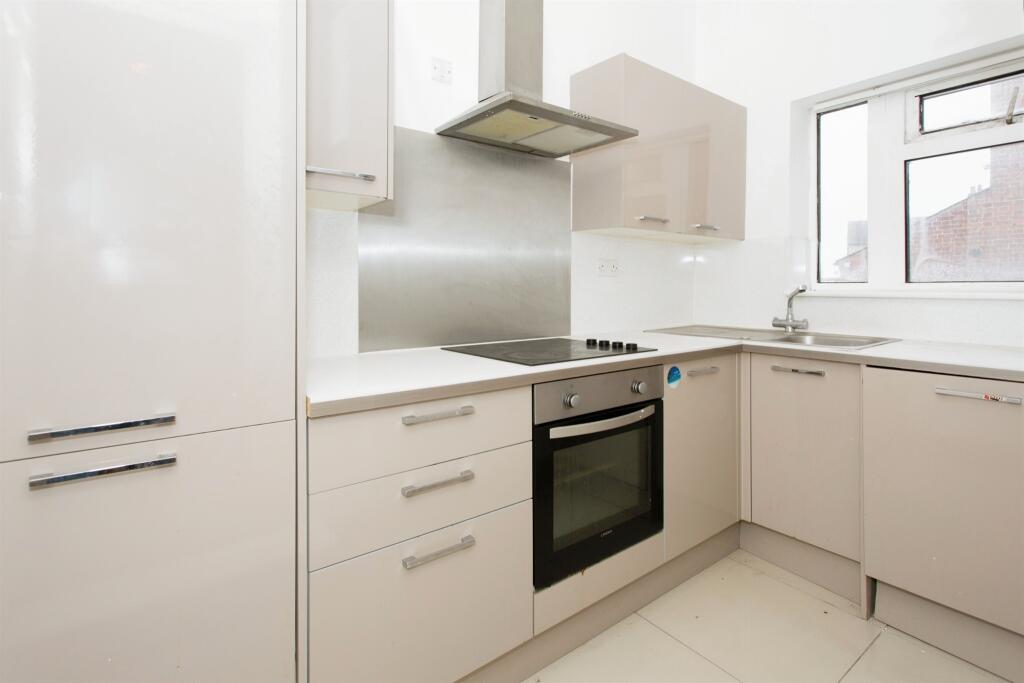 Additional image 8 of High Street, Newmarket