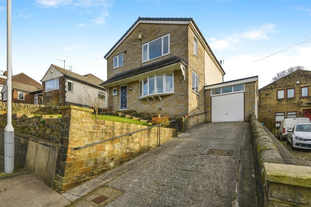 Spring Park Road, Wilsden, Bradford