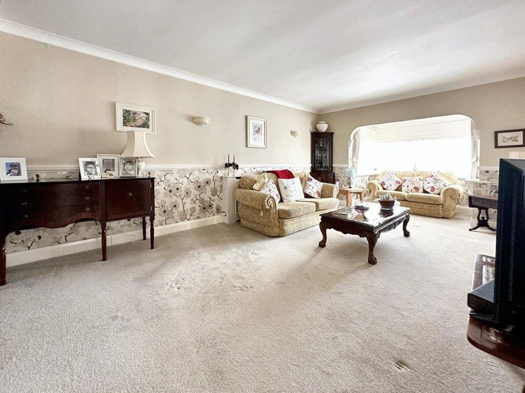 Additional image 44 of Bramber Avenue, Peacehaven, BN10 8HR