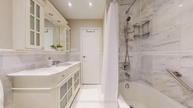 Additional image 29 of 26 Innisfree Crt