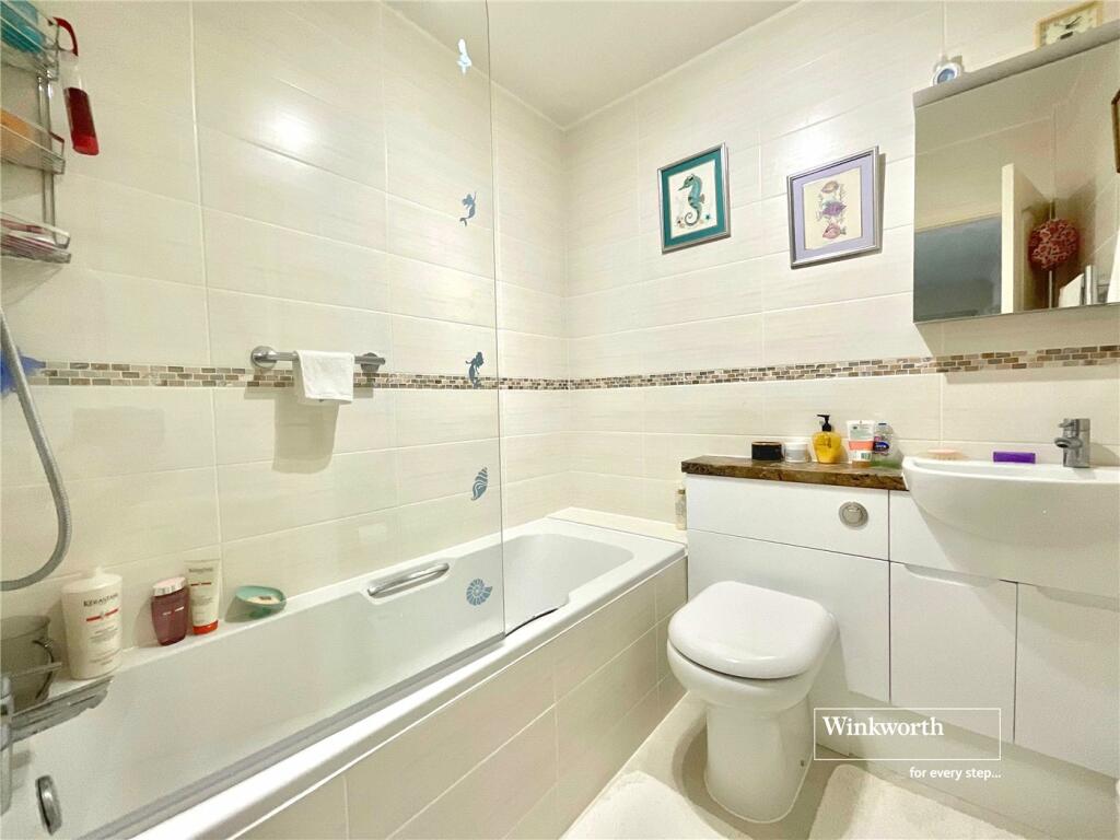 Additional image 11 of Waterford Place, Highcliffe, Christchurch, Dorset, BH23