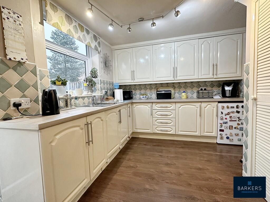 Additional image 8 of Ghyllroyd Drive, Birkenshaw