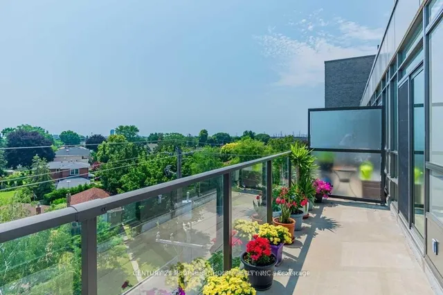 Additional image 21 of 8 Fieldway Rd Unit 523