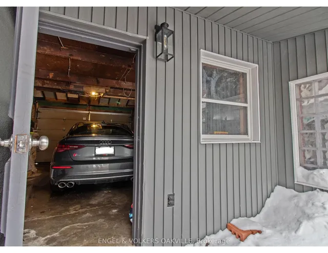 Additional image 35 of 195 Gladstone Ave