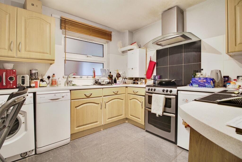 Additional image 5 of Woodhall Court, Welwyn Garden City