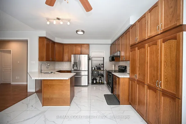 Additional image 10 of 154 Father Tobin Rd