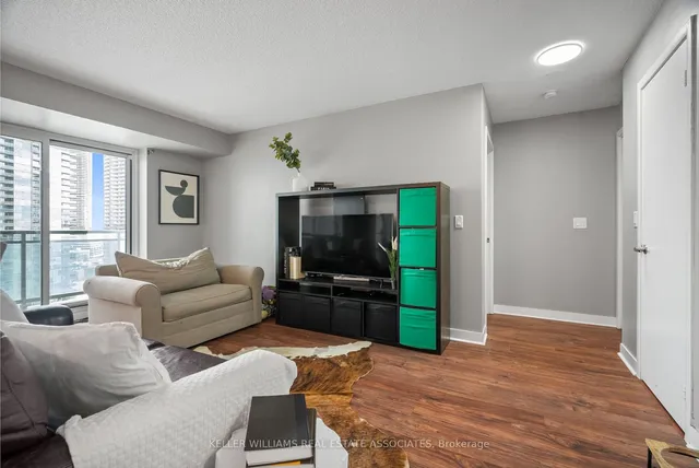 Additional image 4 of 155 Legion Rd Unit 1601