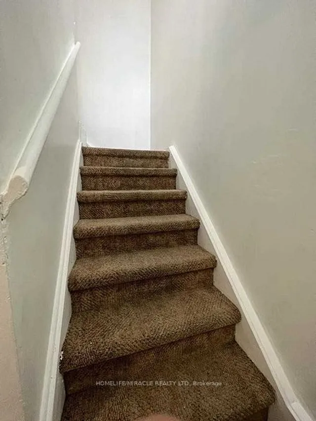 Additional image 17 of 96 Carleton Pl