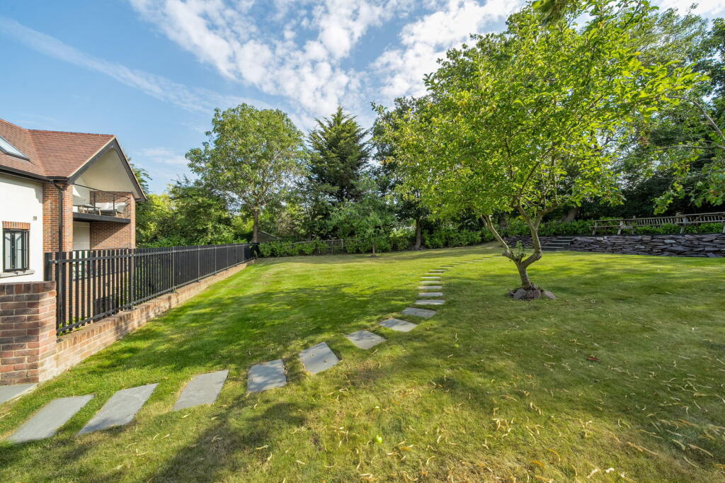 Additional image 13 of 143 Hayes Lane , Hayes , BR2 9EQ