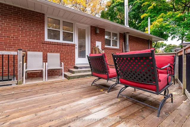 Additional image 34 of 15 Mossford Crt