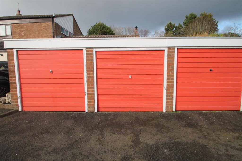 Additional image 18 of Ombersley Road, Halesowen