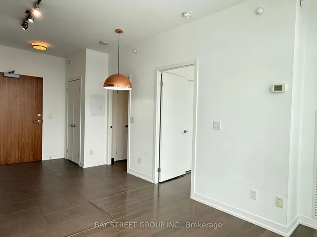 Additional image 8 of 170 Fort York Blvd Unit 2003