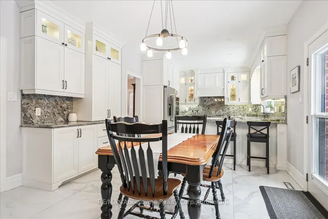 Additional image 33 of 1426 Creekwood Tr