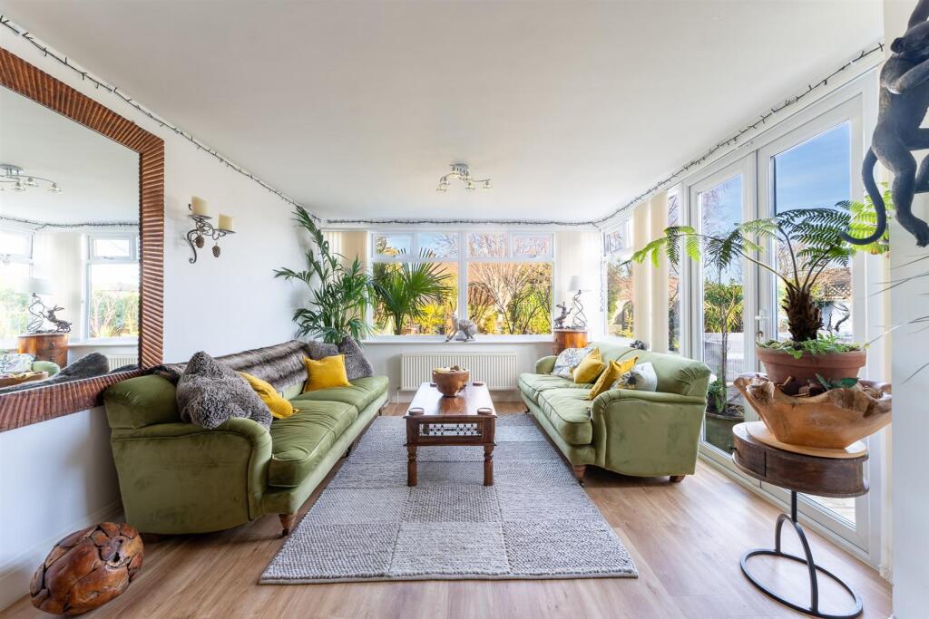Additional image 4 of Pine Hill, Worle - Beautiful Bungalow