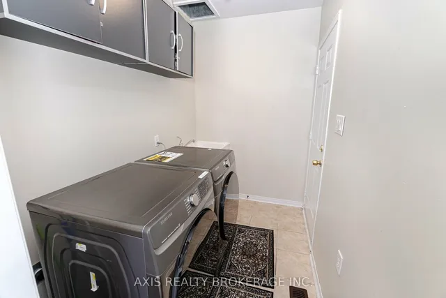 Additional image 22 of 25 Laurentide Cres