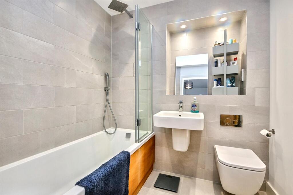 Additional image 4 of Cornflower Crescent, Polegate