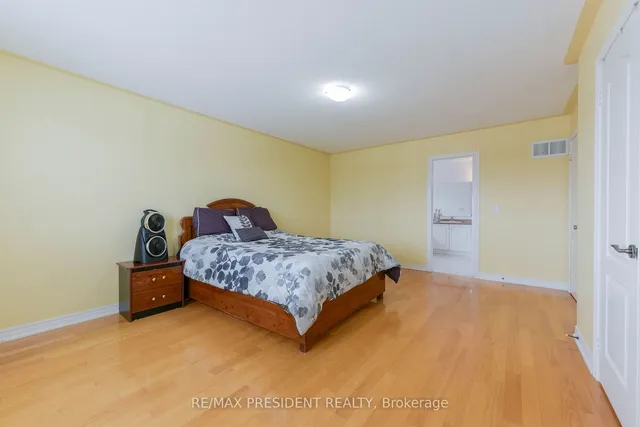 Additional image 35 of 50 Gallucci Cres