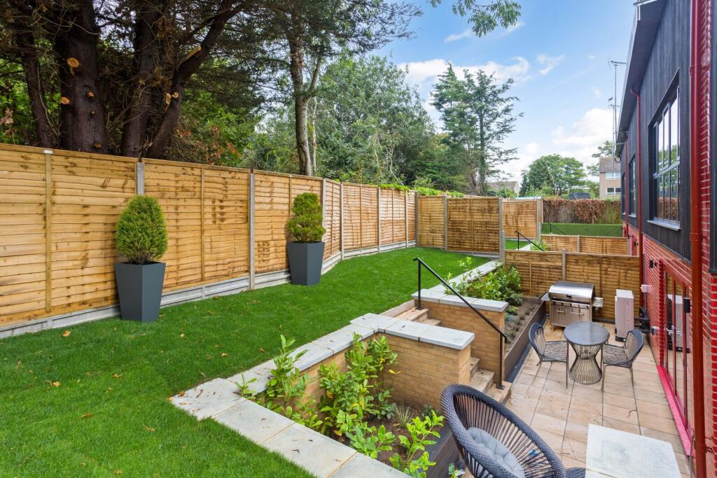 Additional image 18 of The Hill, Wheathampstead, St. Albans, Hertfordshire, AL4