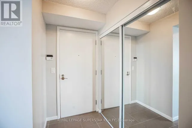 Additional image 2 of 830 Lawrence Ave Unit 1611