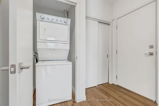 Additional image 31 of 2081 Fairview St Unit 1406